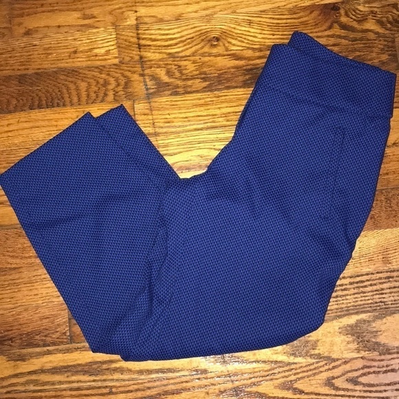 APT 9 Blue Print Capris - Picture 1 of 5